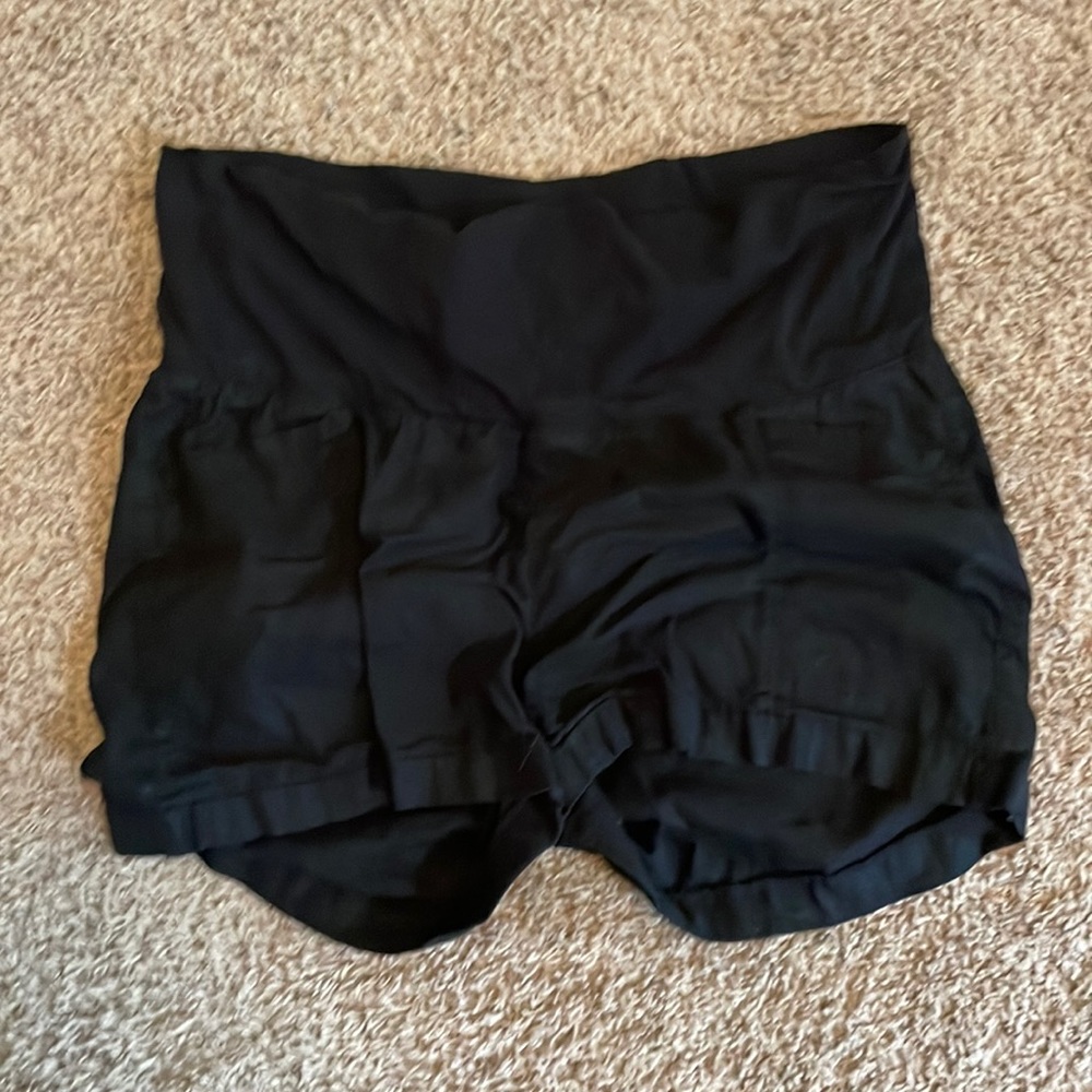 Old Navy maternity roll-over waist black twill shorts